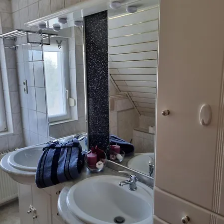 Apartment In Thüringen Nähe Hohenwarte Stausee Unterwellenborn